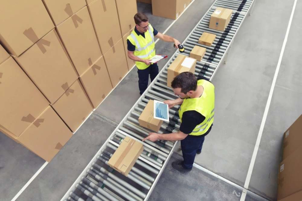 Reverse logistics for e commerce carriers needs to cover all warehouses and be free for customers.
