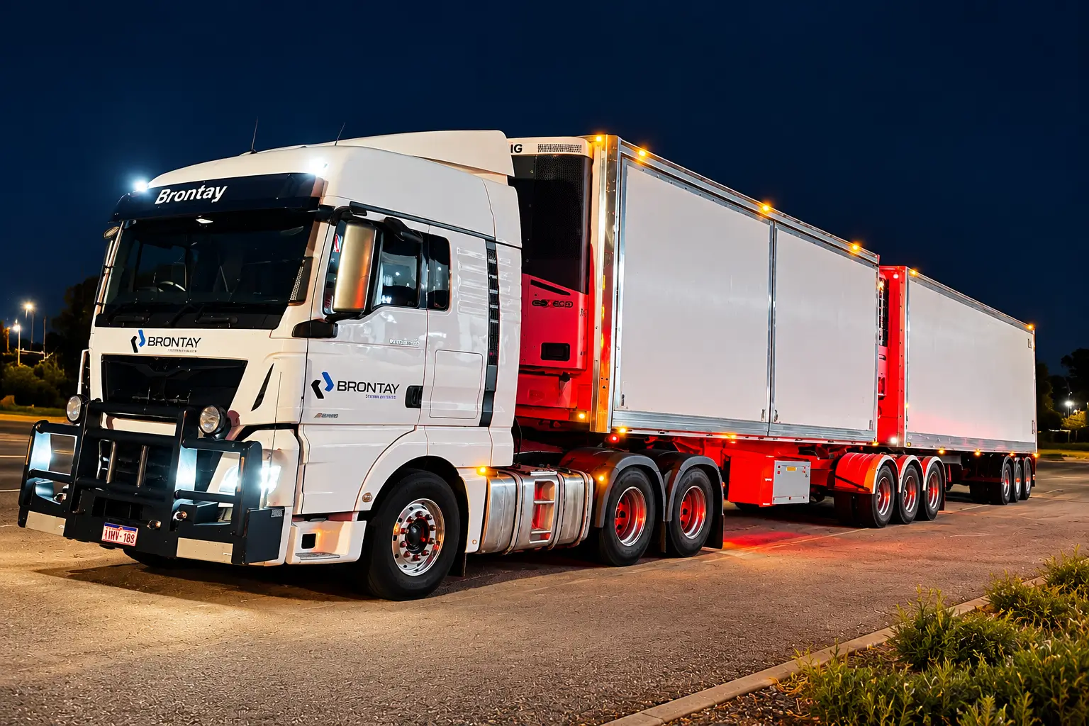 Brontay Refrigerated Truck at Night
